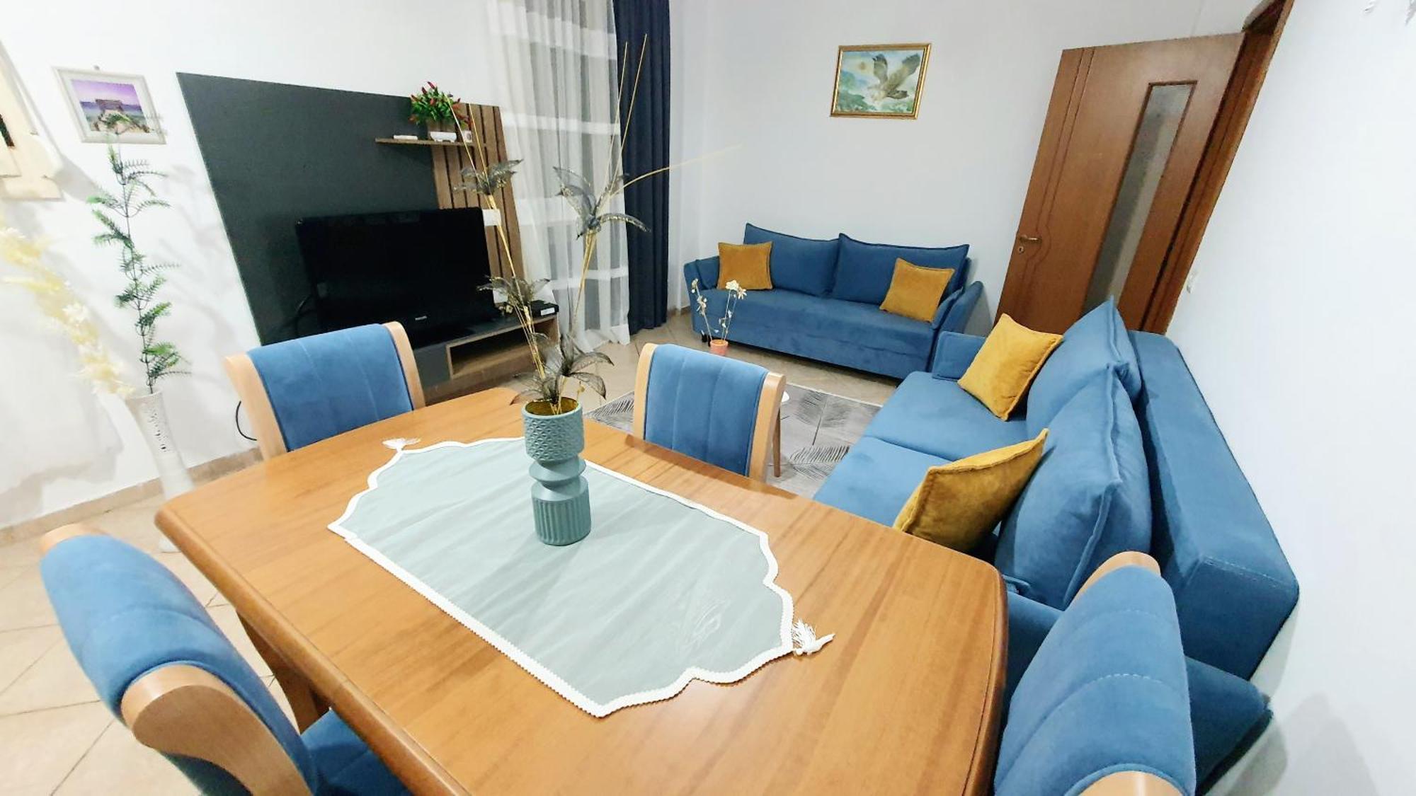 Apartment Me Qera Lungomare Vlore Medem1 Bagian luar foto