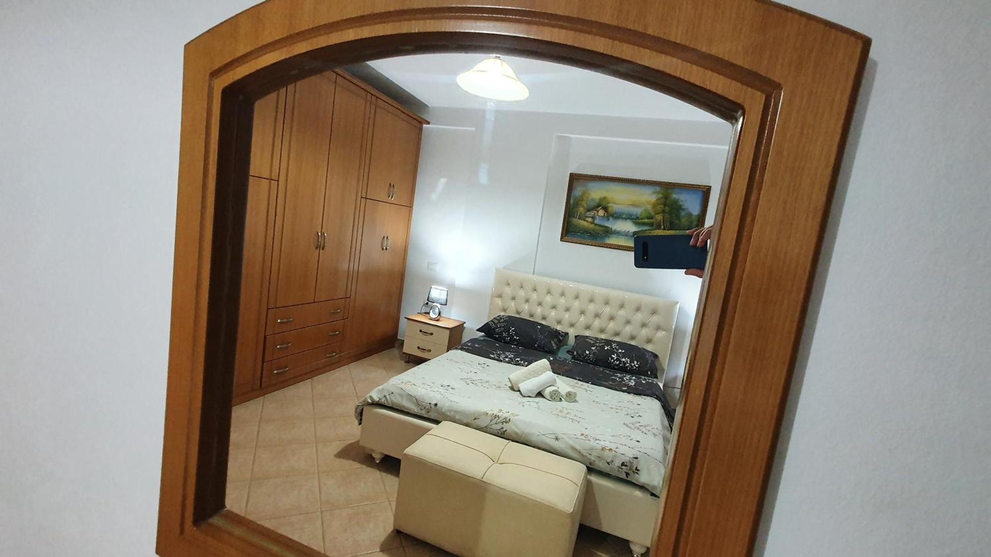 Apartment Me Qera Lungomare Vlore Medem1 Bagian luar foto