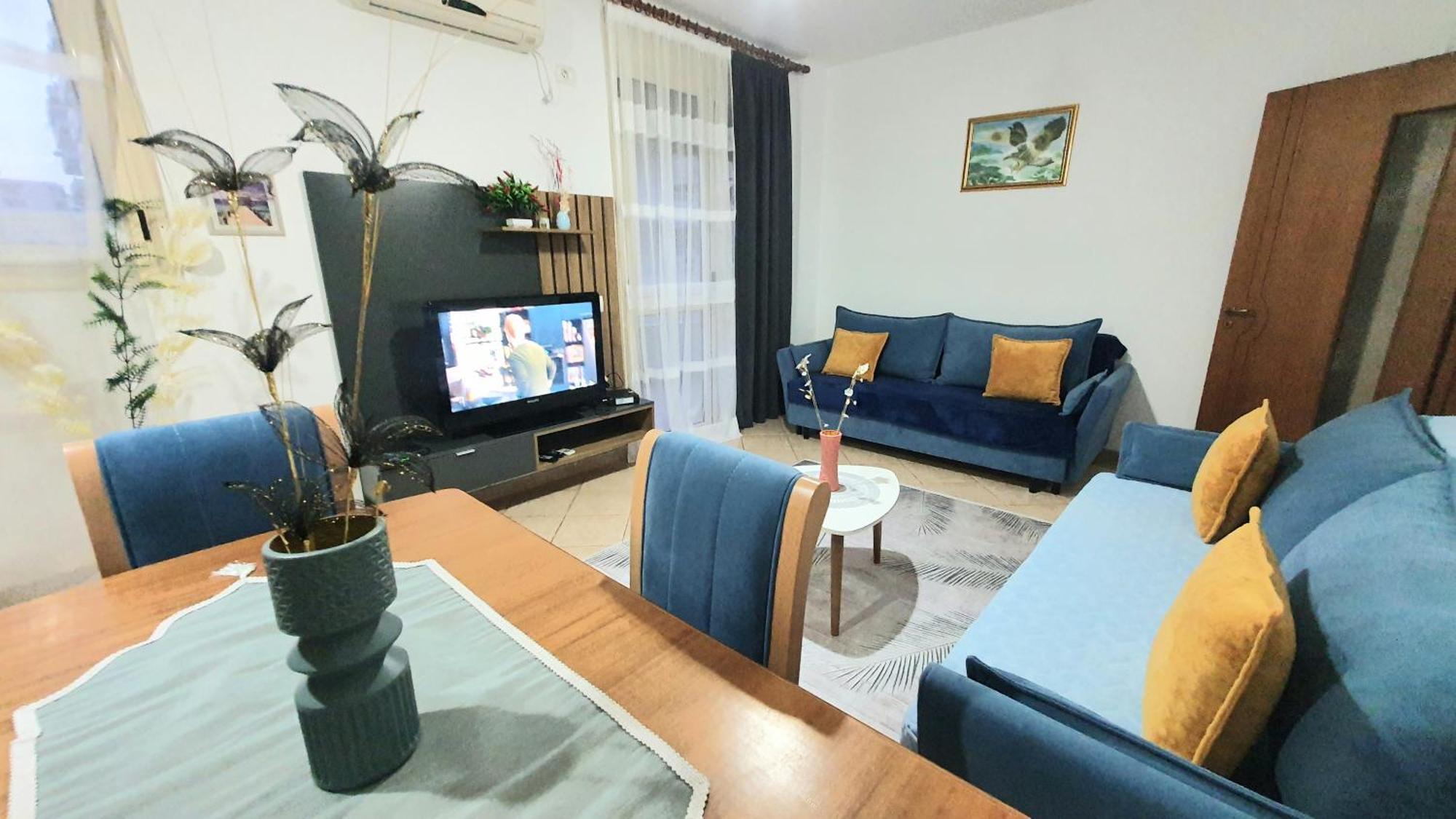 Apartment Me Qera Lungomare Vlore Medem1 Ruang foto