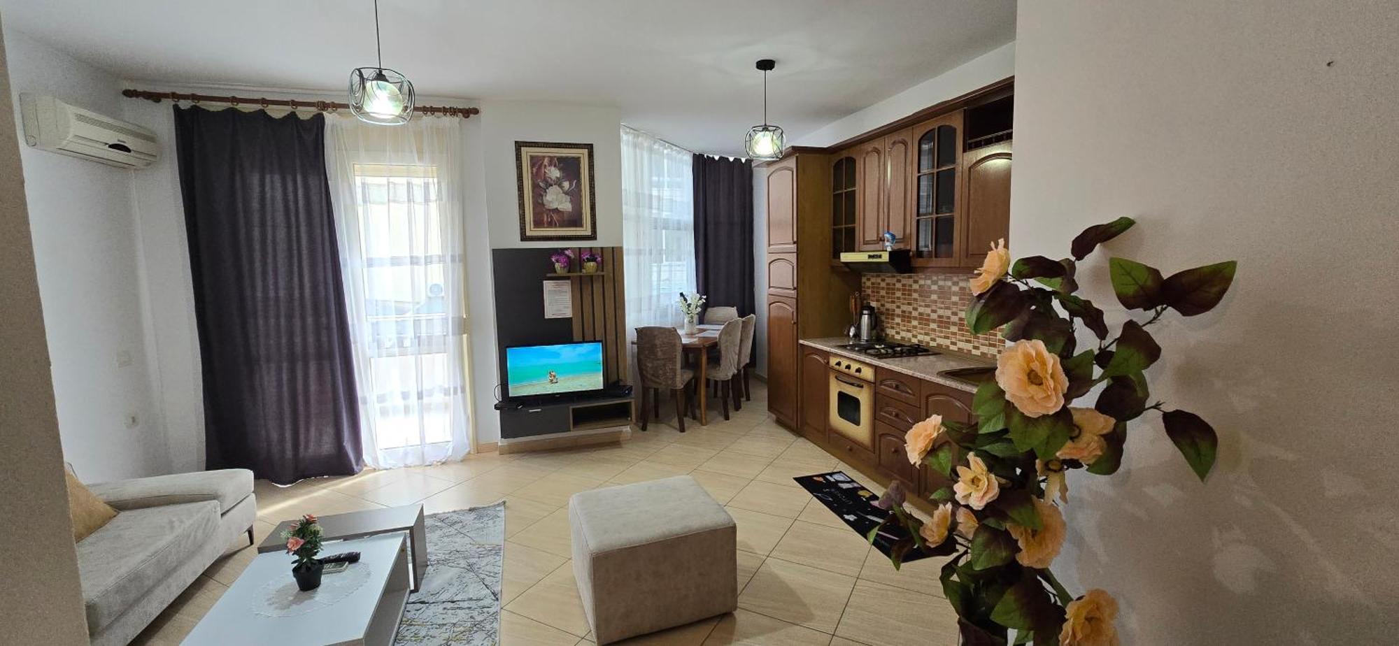Apartment Me Qera Lungomare Vlore Medem1 Bagian luar foto